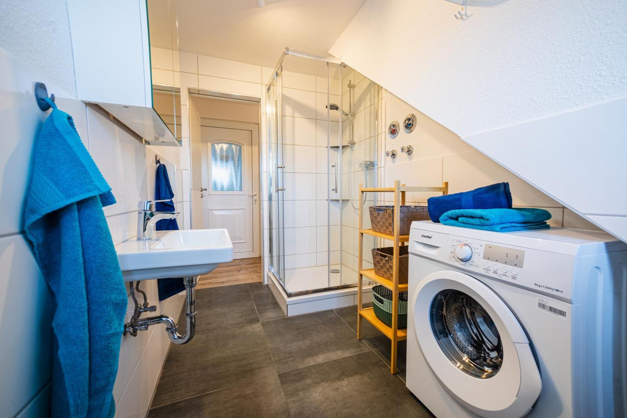 Zentrale Wohlfuehlwohnung - Ideal Fuer Ihren Urlaub Oder Die Geschaeftsreise Магдебург Екстериор снимка